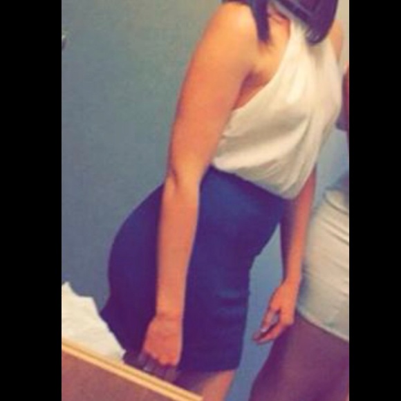 Mini dress - Picture 4 of 4